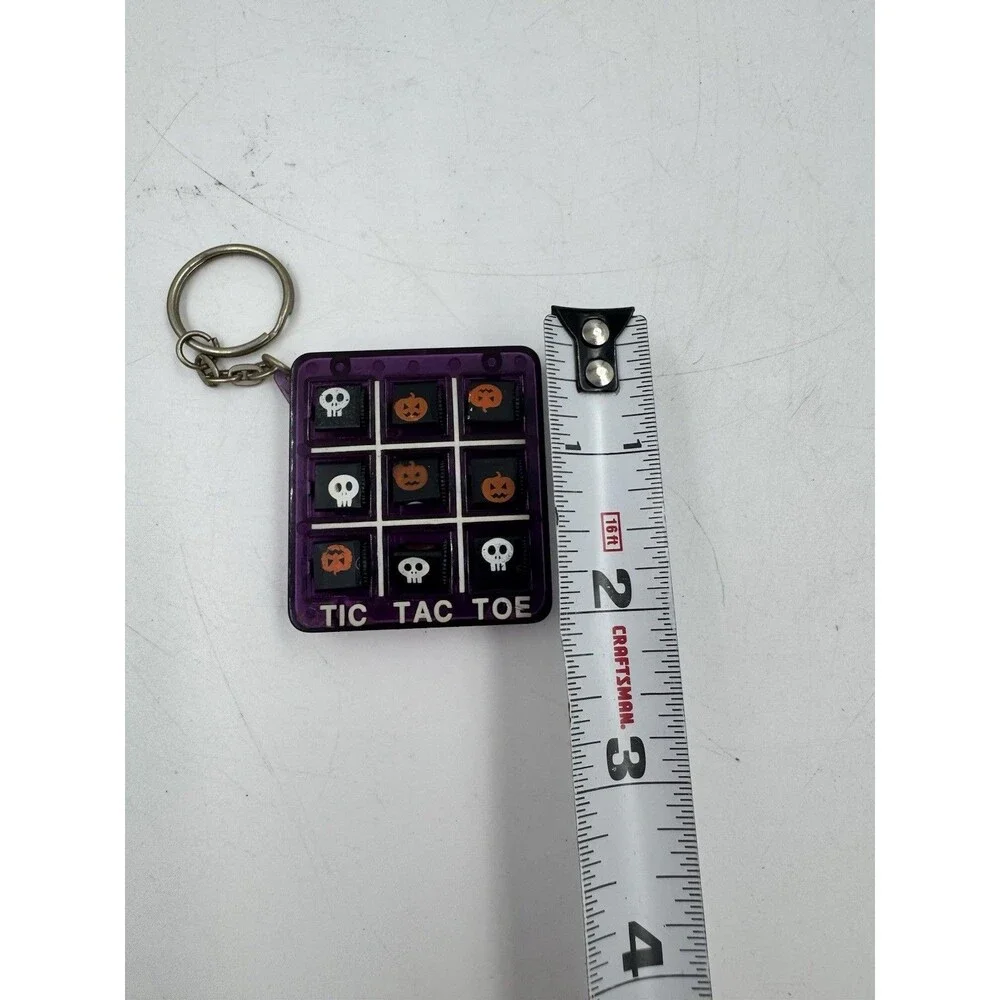 Halloween Pumpkins and Skulls Plastic Tic Tac Toe Keychain